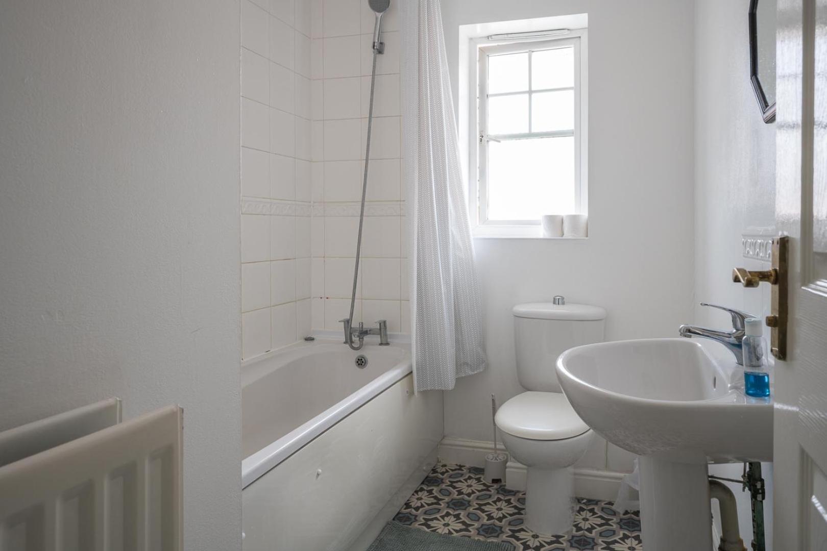 House-Sleeps7-Parking-Garden-Sportschannels Maidstone Exterior photo