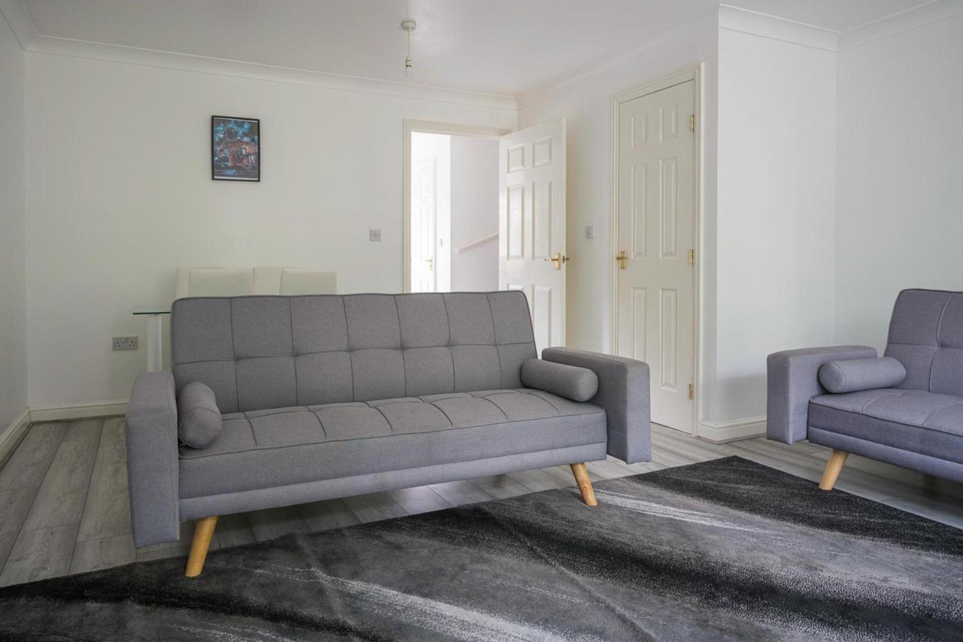House-Sleeps7-Parking-Garden-Sportschannels Maidstone Exterior photo